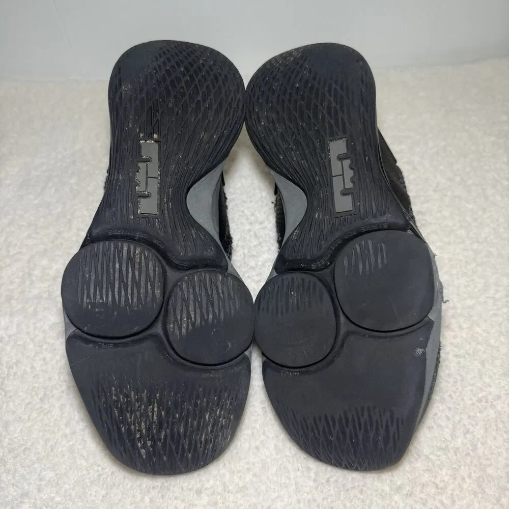 Size 7.5 US- Nike LeBron Witness 4 Black - BV7427-003 Sneakers Shoes